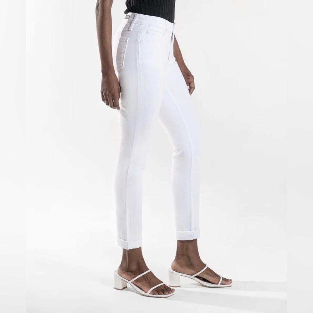 ♥️LAST PAIR!!  Kut from the Kloth Catherine in white denim NWT
